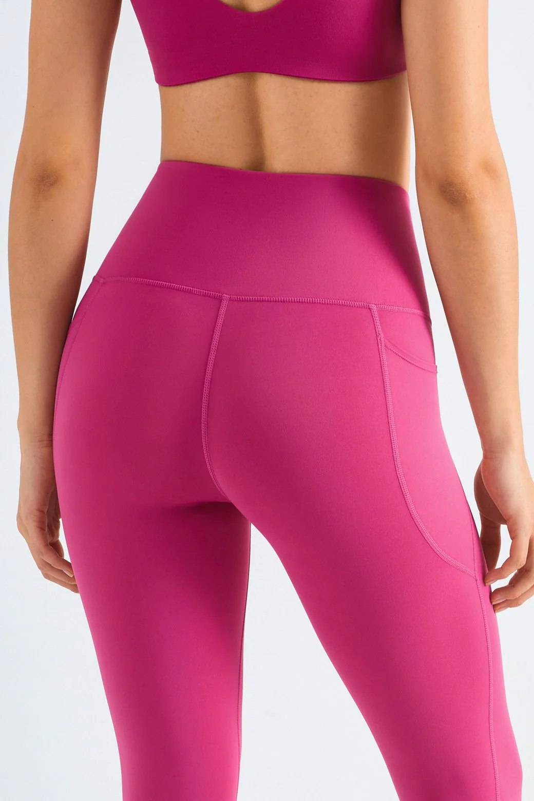 High-Rise Gym Leggings with Pockets - Artadvier