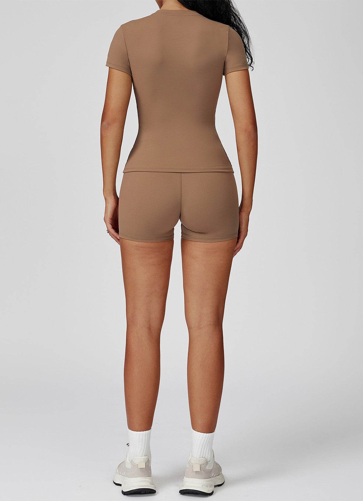 Sports Wear with Short Sleeve T-Shirt and Shorts - Artadvier