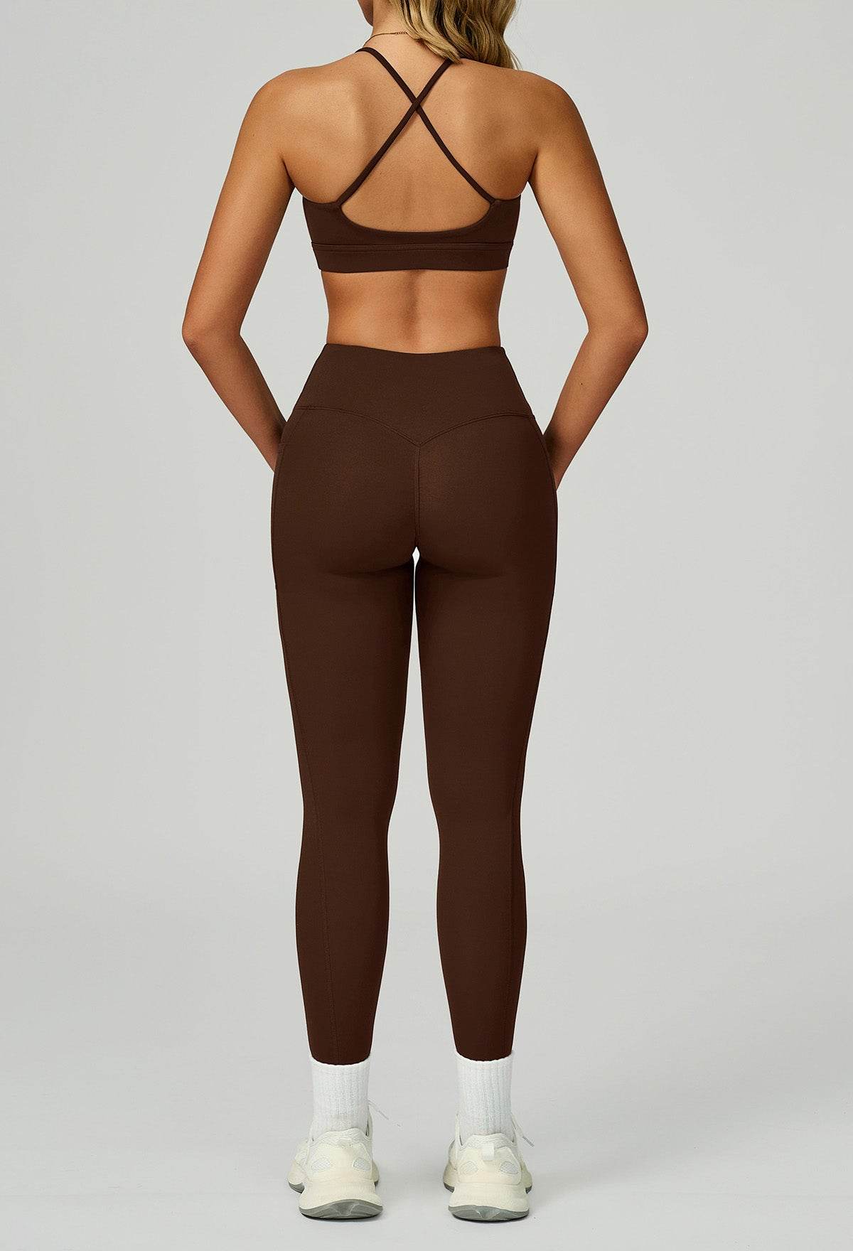 Activewear Set with Cross Back Bra and Legging - Artadvier