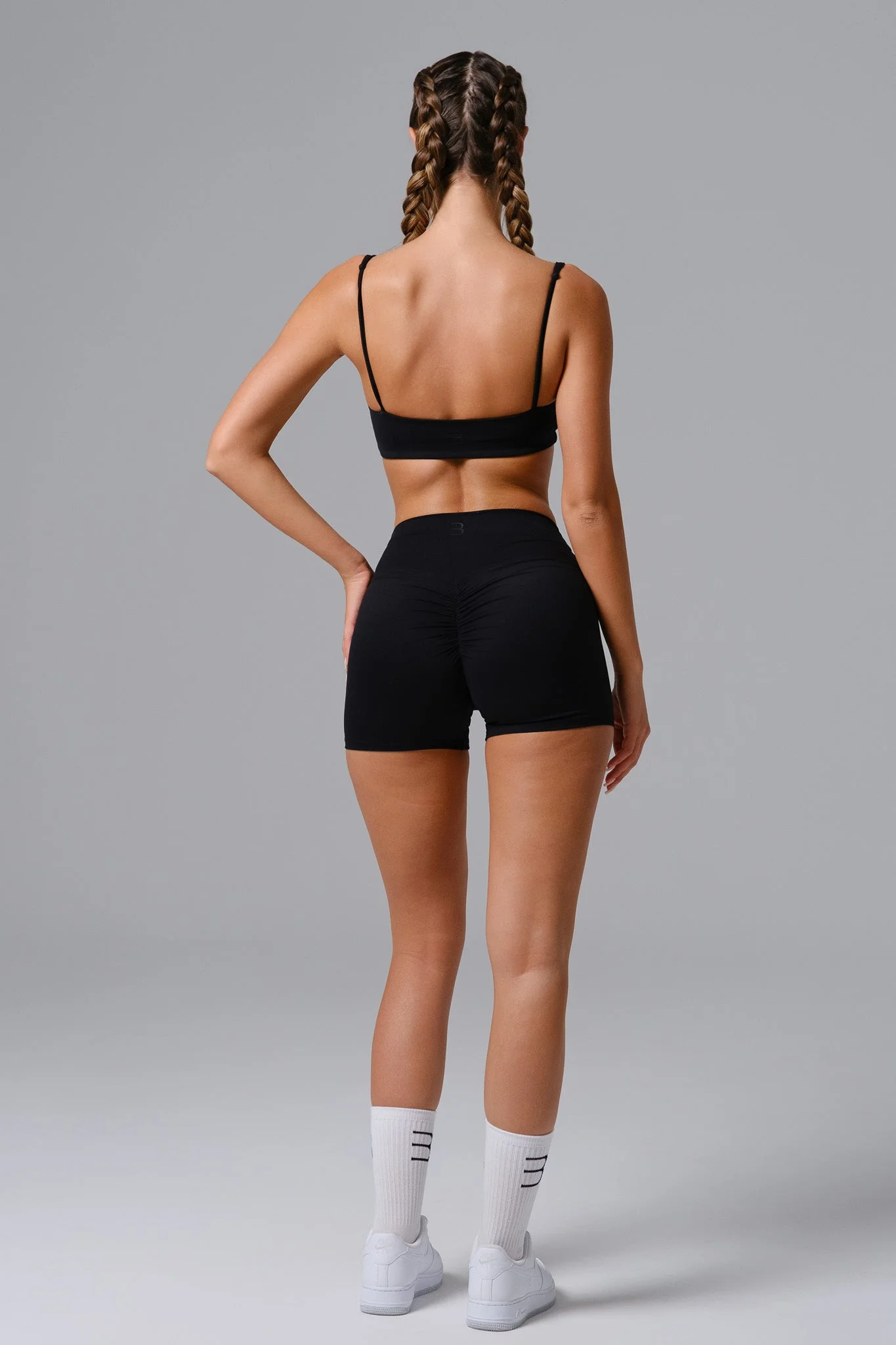 Classic Fit Sports Bra with Wide Straps - Artadvier