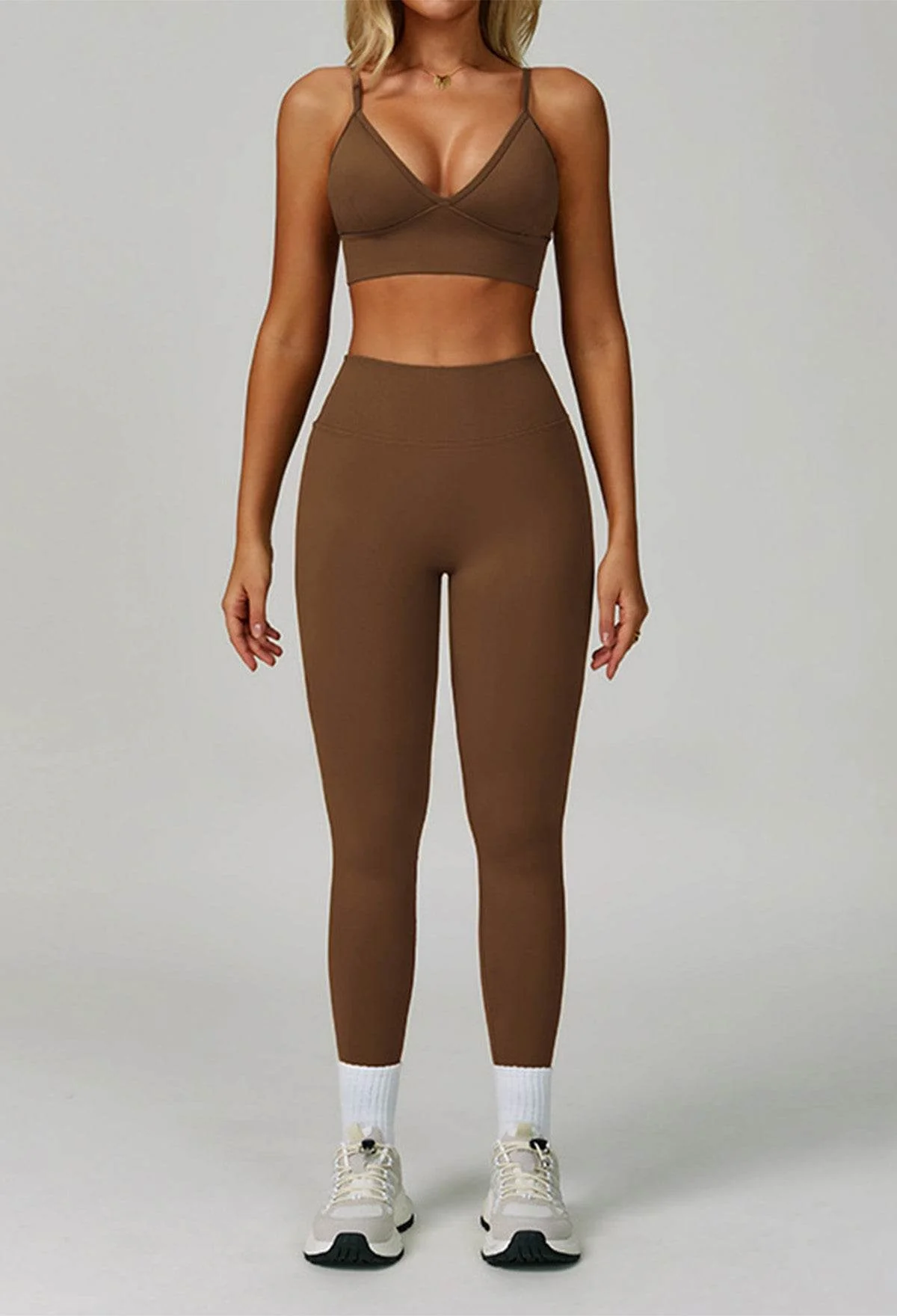 Activewear Set with V Neck Sports Bra and Legging - Artadvier